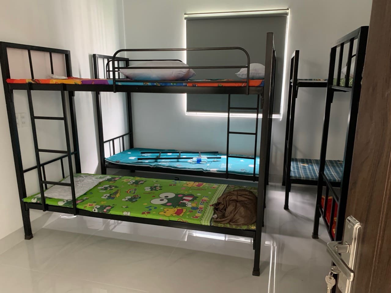 Bí Quyết Bảo Quản và Vệ Sinh Giường Tầng Sắt 1 Bí Quyết Bảo Quản và Vệ Sinh Giường Tầng Sắt