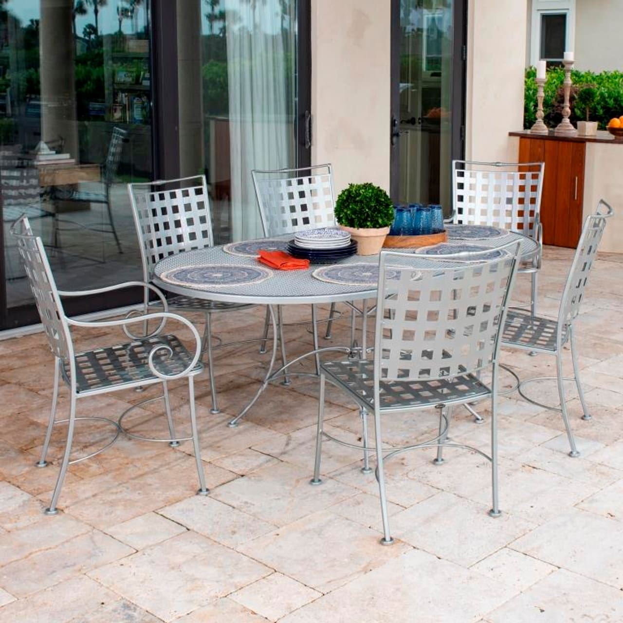 Inox có thật sự phù hợp với không gian sống hiện đại? 2 Inox có thật sự phù hợp với không gian sống hiện đại?