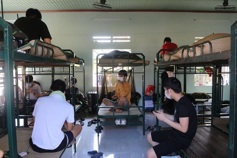5 tiêu chuẩn quan trọng khi chọn giường sắt 2 tầng cho khu công nghiệp 5 Tiêu chuẩn giường sắt 2 tầng dùng cho khu công nghiệp cần những gì?