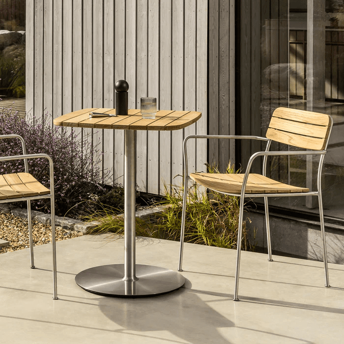 Hướng Dẫn Chọn Bàn Ghế Inox Quán Cafe Nhỏ 6 Hướng Dẫn Toàn Diện Chọn Bàn Ghế Inox Quán Cafe Nhỏ