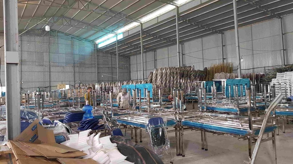 Báo Giá Bàn Ghế Inox Nhà Hàng 2025: Cập Nhật Mới Nhất Tại Xưởng